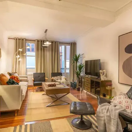 Exclusivo En El Casco Viejo Апартаменты Бильбао