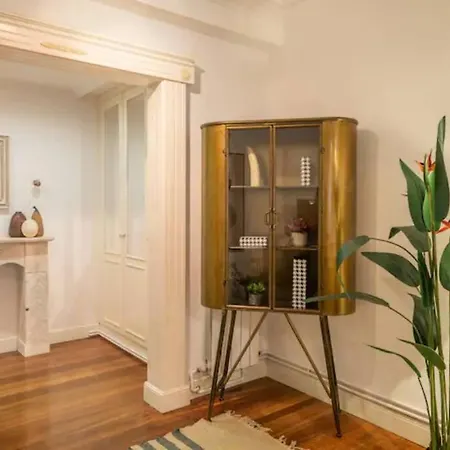 Exclusivo En El Casco Viejo Daire Bilbao